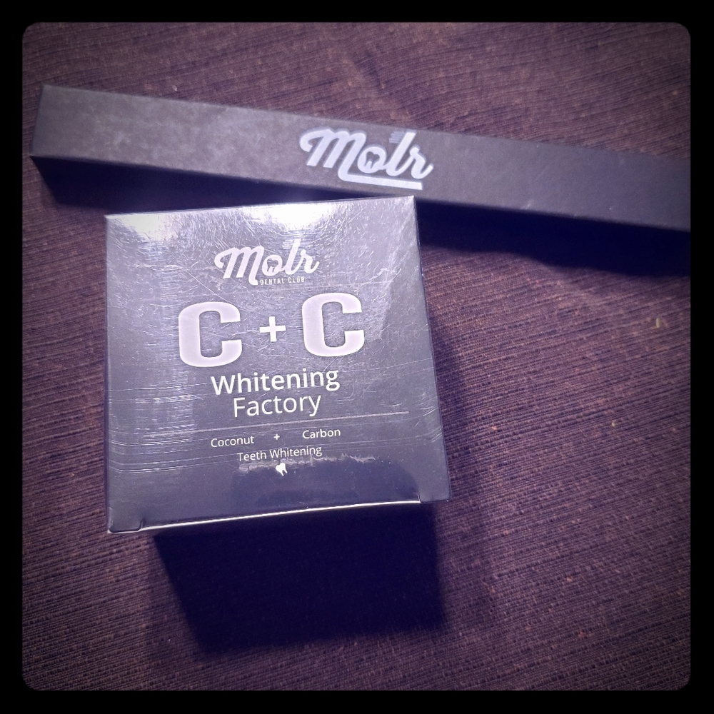 3/$20 Molr C + C Whitening Factory teeth whitening set